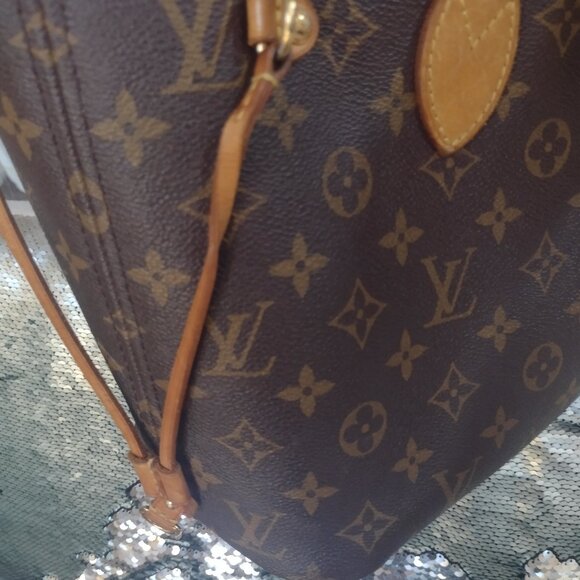 Louis Vuitton Neverfull petitรฉ PM in Monogram ๐ค - Picture 12 of 16